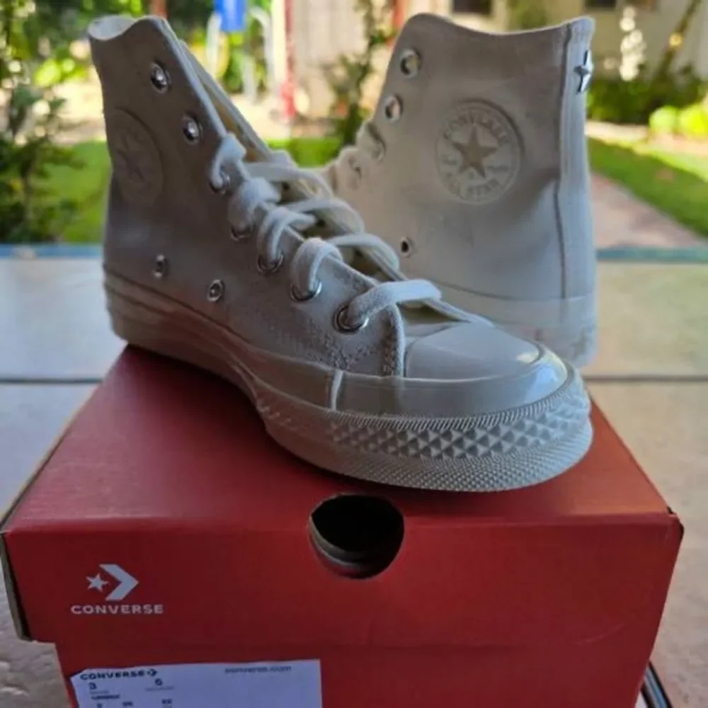 Converse Chuck 70 Stars Size 3 New $40